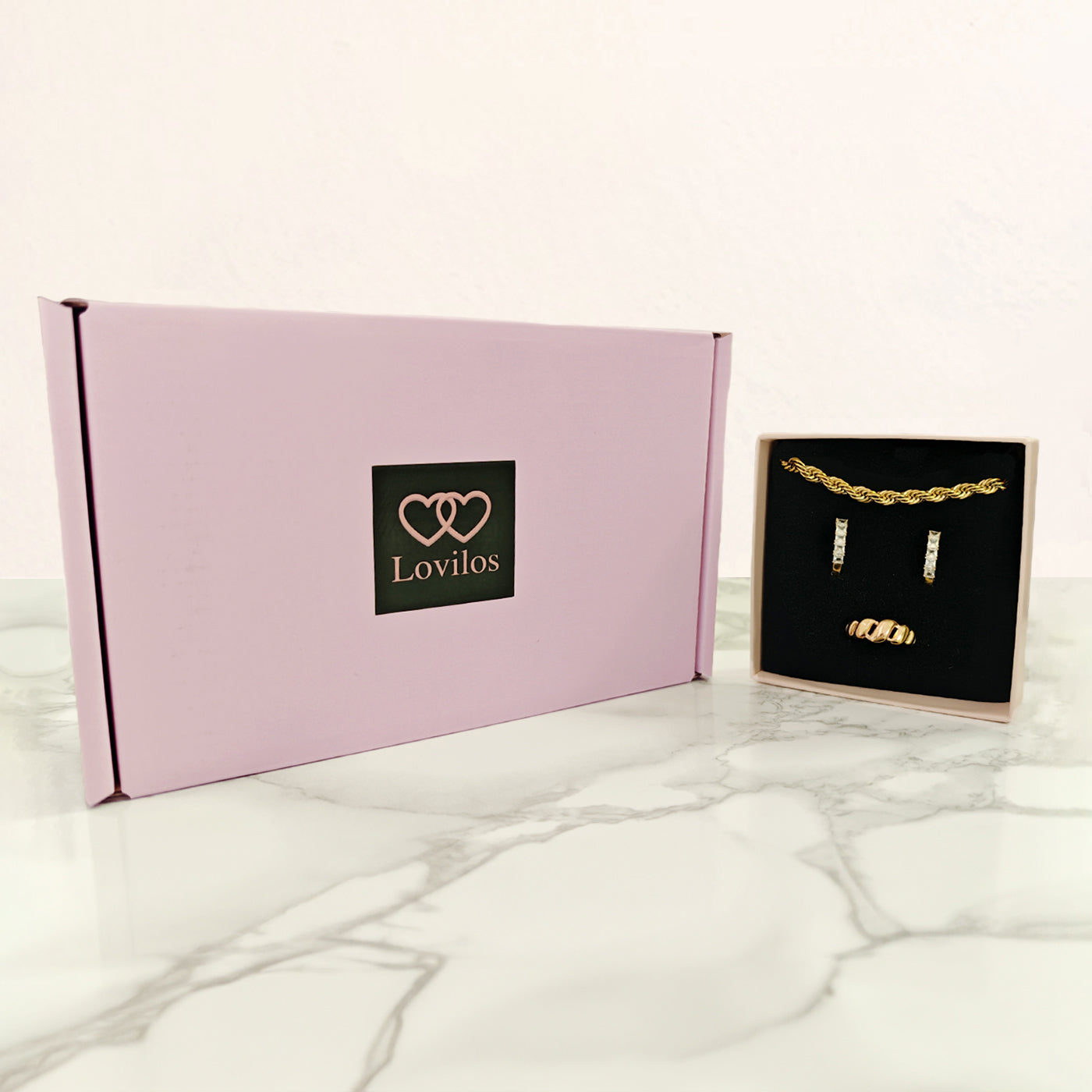 Mystery Box Gold Medium